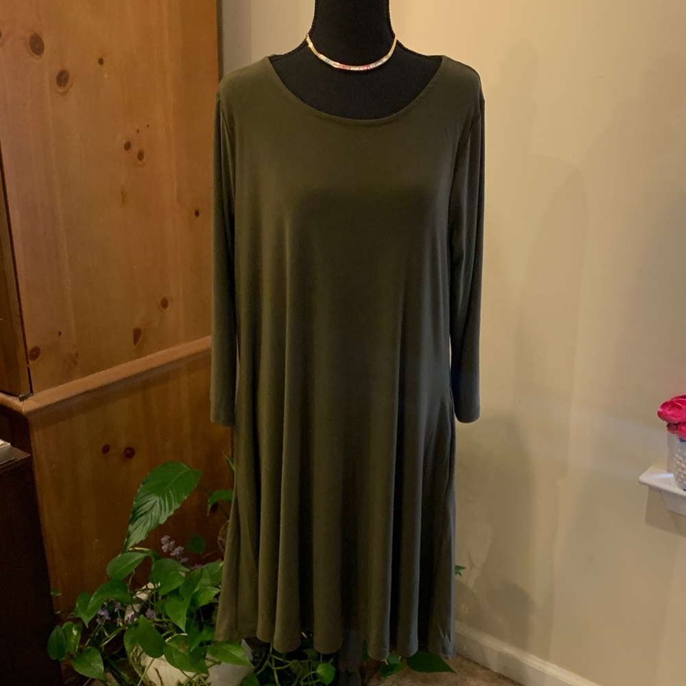 🌹VINTAGE NINA LEONARD • NWT Dark Olive Green Swing Stretchy Dress 3/4 Sleeves •